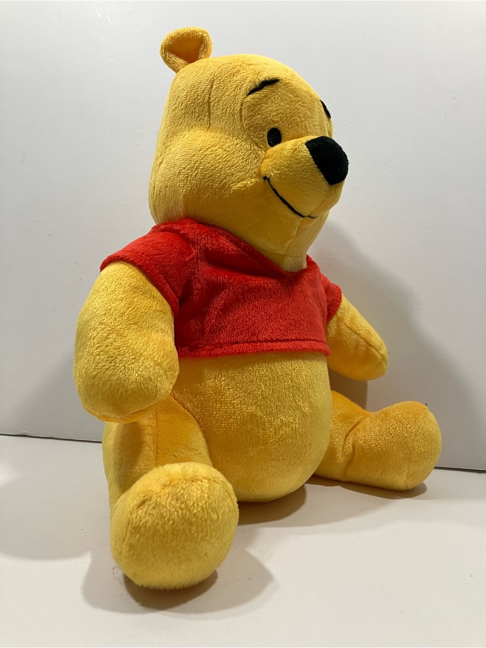 Winnie the Pooh Plush NEW - Picture 2 of 13